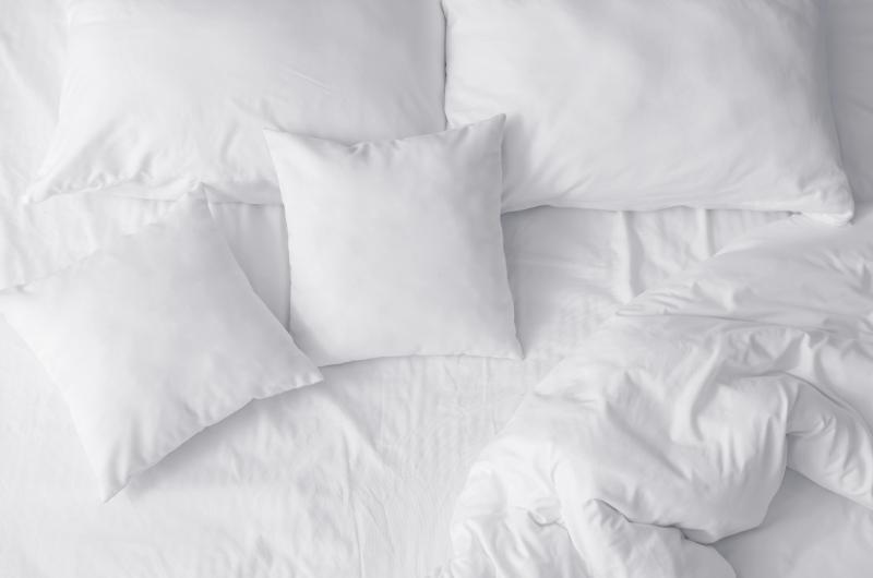 Tajemství dokonalého spánku: Jak správné nastavení polštářů může změnit váš život