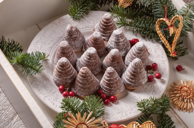 Recept na tradiční vosí hnízda z piškotového těsta