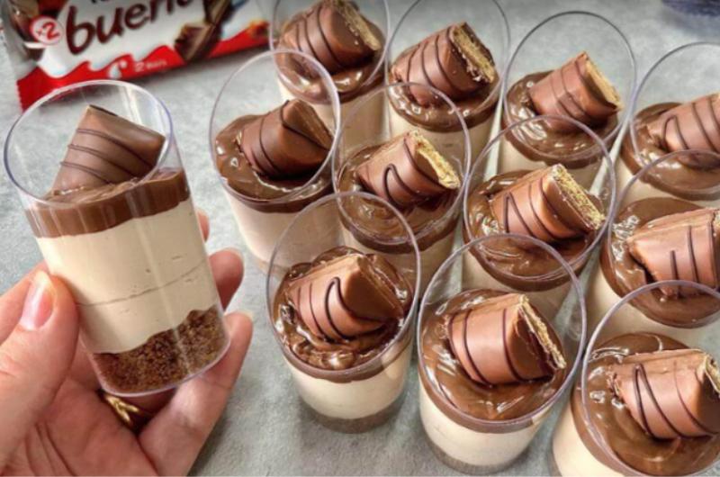 Kinder Bueno ve skleničce: Sladká fantazie za pár minut
