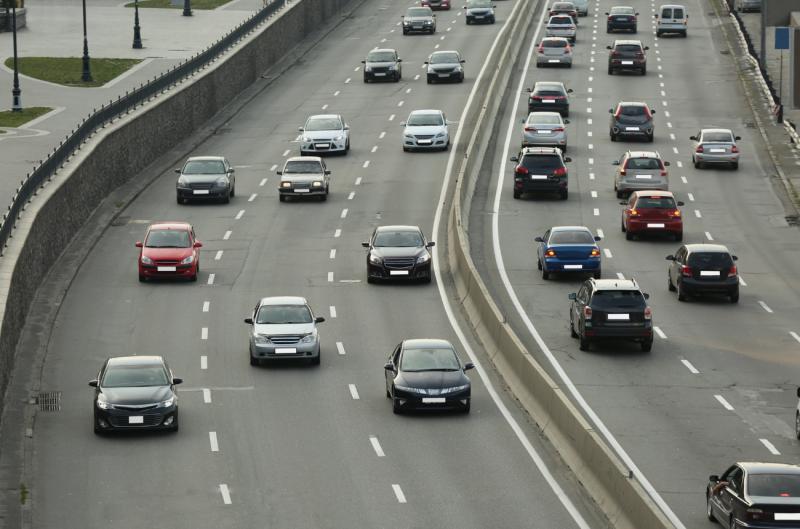 Dieselová auta mají nově zákaz vjezdu do některých měst. Od října hrozí pokuty až 4 200 Kč
