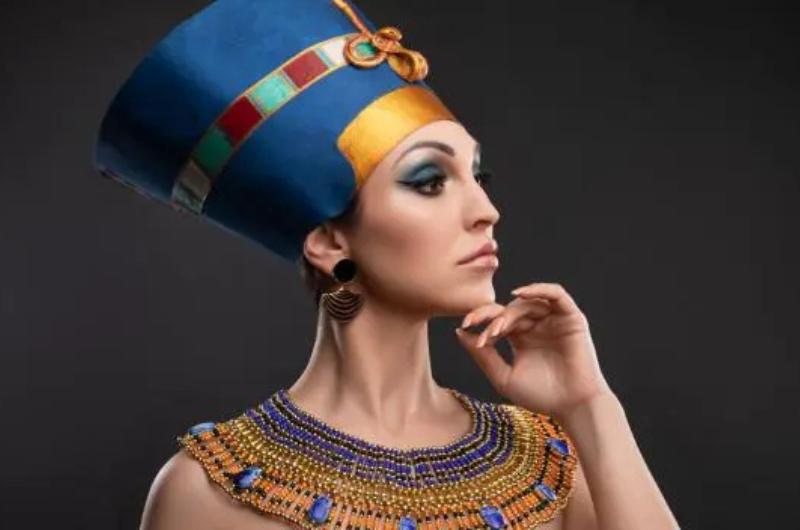 Kleopatřina koupel: Luxusní mléko pro pokožku si snadno vyrobíte i doma