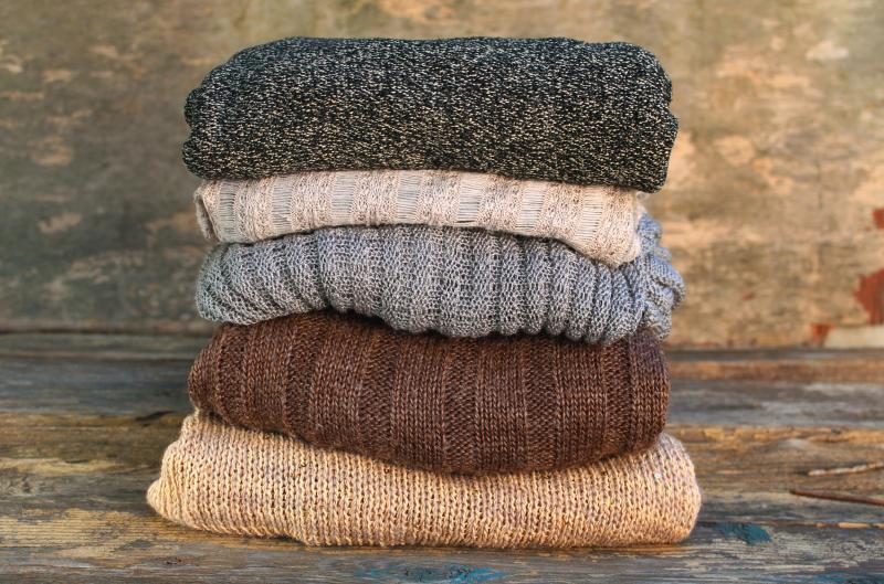 Jak přežije váš svetr pračku? Pravidla, která rozhodují o jeho osudu