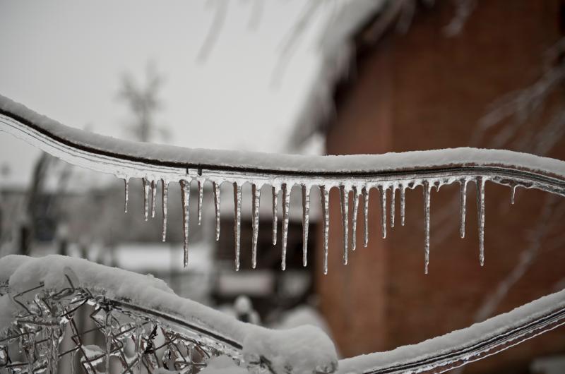 Kruté mrazy zasáhnou celé Česko: Meteorologové varují před víkendovým teplotním šokem!