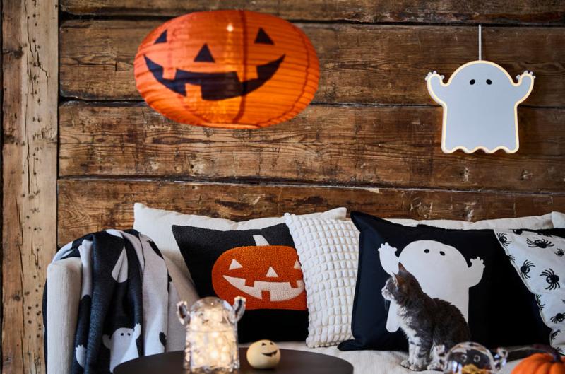 Halloween v IKEA za hubičku: Nová kolekce KUSTFYR přináší duchy i dýně od pár korun