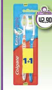 Colgate Extra Clean Střední zubní kartáček 2ks