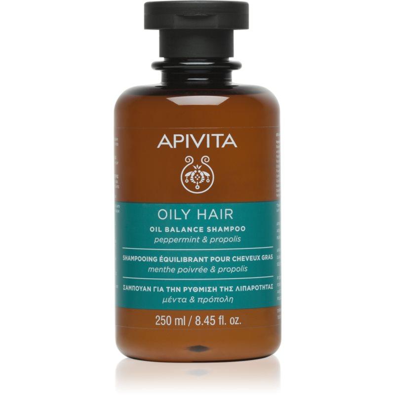Apivita Oily Hair Oil Balance Shampoo hloubkově čisticí šampon pro mastnou pokožku hlavy pro posílení a lesk vlasů 250 ml