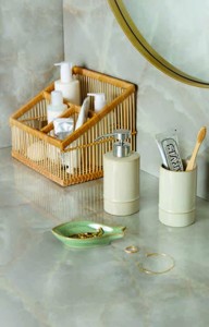 1) Organizér na make-up HORNDAL
