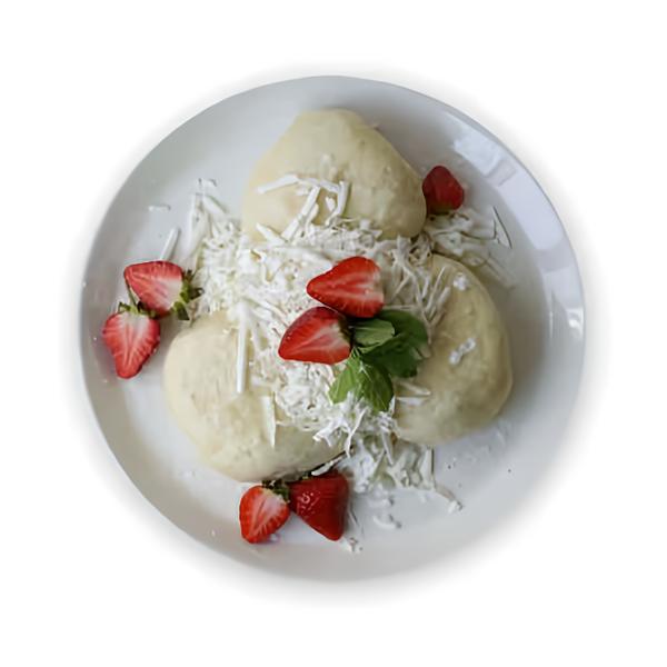 Hotovky by Košík Kynuté jahodové knedlíky s tvarohem a cukrem