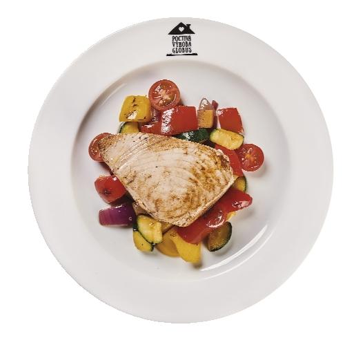 Steak z tuňáka s grilovanou zeleninou