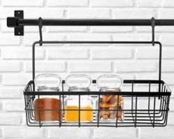 Závěsný košík na kořenky