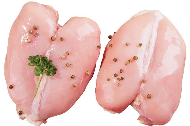 K-Purland Kuřecí prsa s kostí chlazená