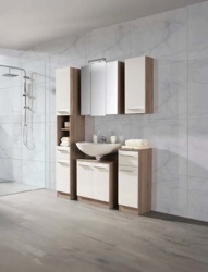 Koupelna - vysoká skříň