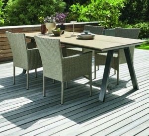 stohovací židle AIDT