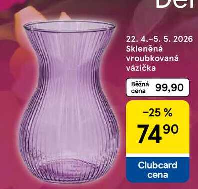 Skleněná vroubkovaná vázička